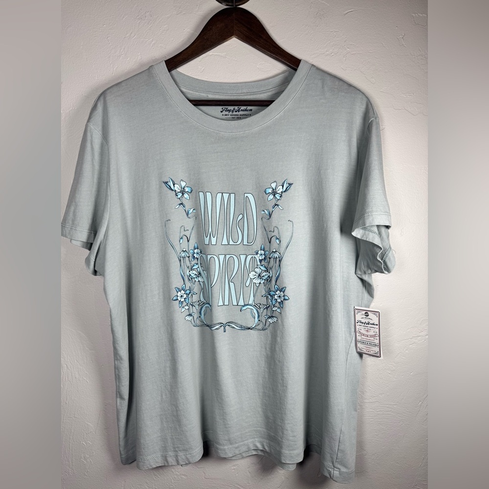 🩶💙100% Cotton Wild Spirit Floral Graphic Boho Tee in Smoky Light Blue Size XXL
